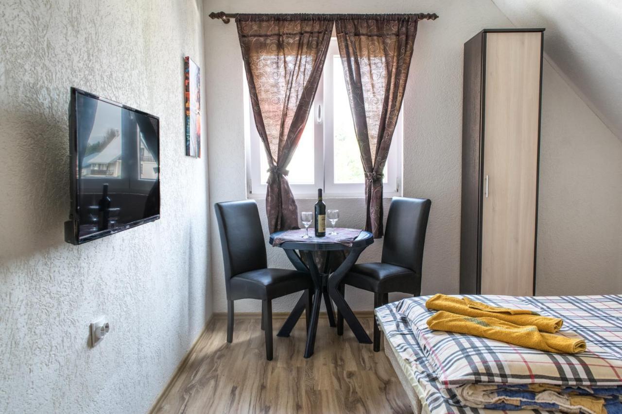 זבליאק Golubovic Apartments מראה חיצוני תמונה